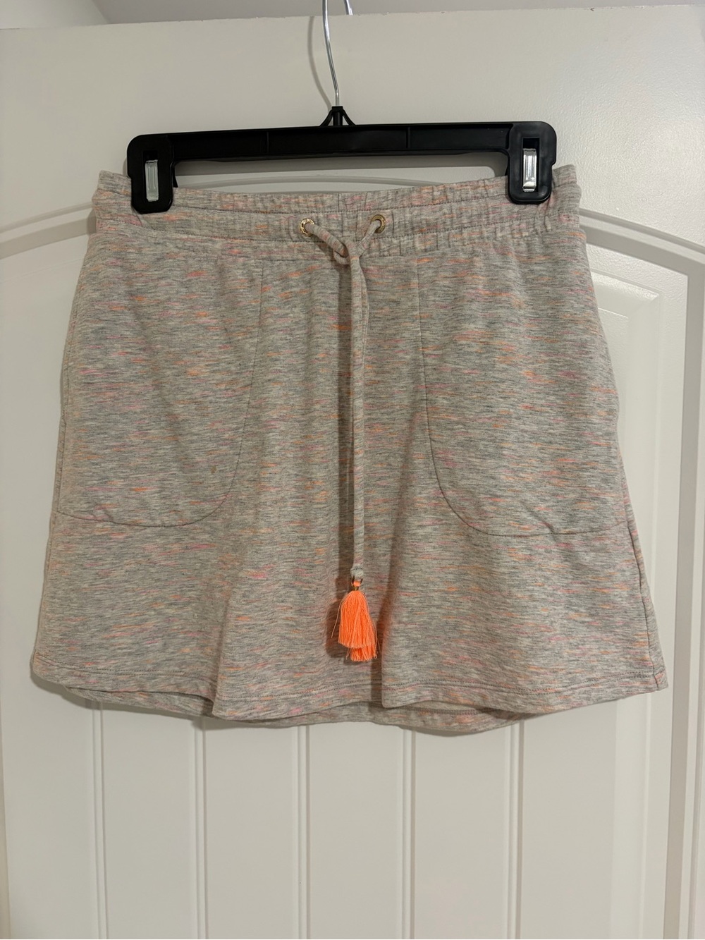 Lilly Pulitzer Heathered Cream Skort with Orange Tassel